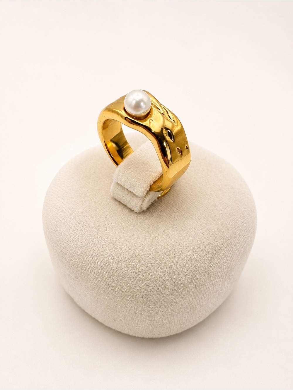 18K Gold PVD 316L Stainless Steel Pearl Accent Ring – Size 6